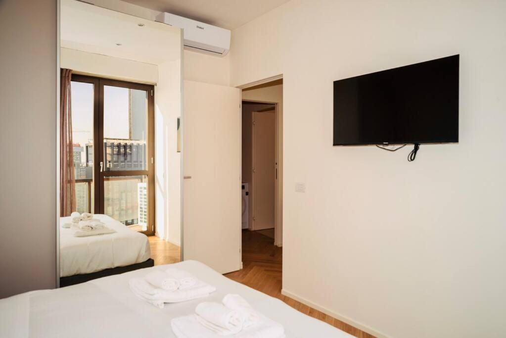 Sky View -Porta Nuova- Appartamento 7 Con Terrazzo Милан Экстерьер фото
